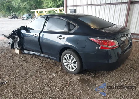 2015 Nissan Altima 2.5 S from USA, damaged, VIN 1N4AL3AP2FC453879